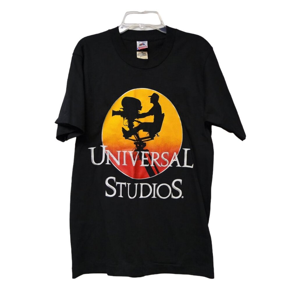 RARE! VTG 90s silhouette shirt made in USA